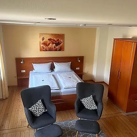 Wein- Und Gaestehaus M. Bai 3* Cochem