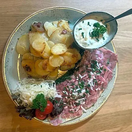 Otel Wein- Und Gaestehaus M. Bai 3*