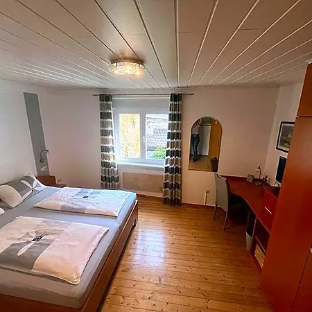 Wein- Und Gaestehaus M. Bai 3*