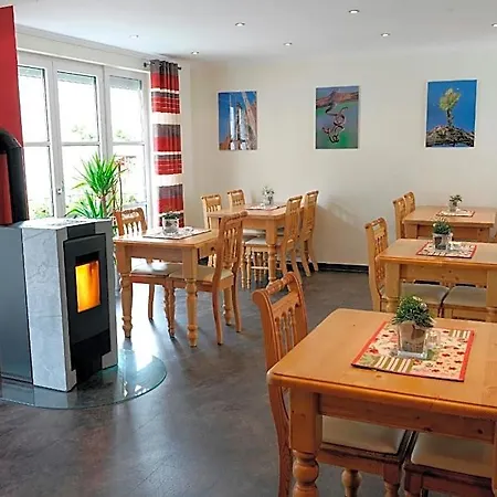 Otel Wein- Und Gaestehaus M. Bai Cochem
