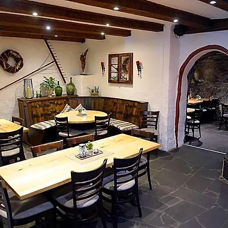 Otel Wein- Und Gaestehaus M. Bai 3*