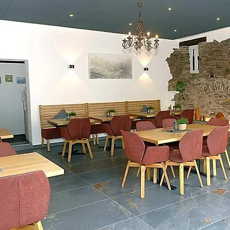 Wein- Und Gaestehaus M. Bai 3* Cochem