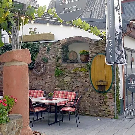 Wein- Und Gaestehaus M. Bai Cochem